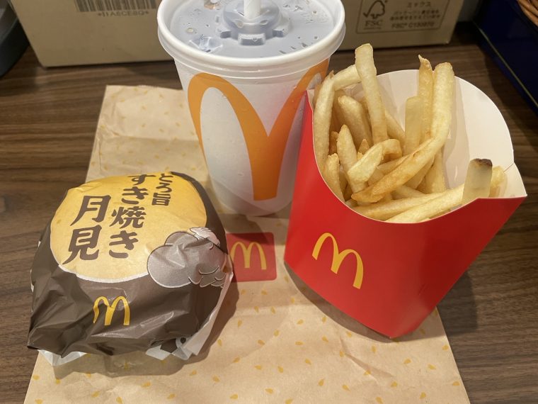月見バーガーの季節ですね　