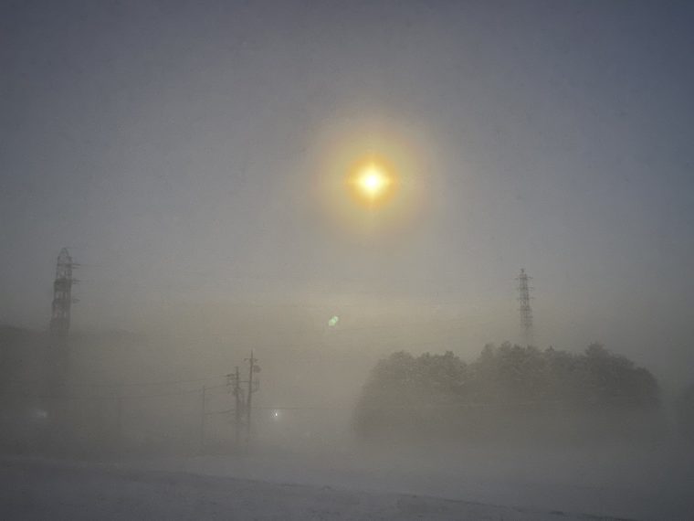 霧に浮かぶ月　～節分の日の出来事！